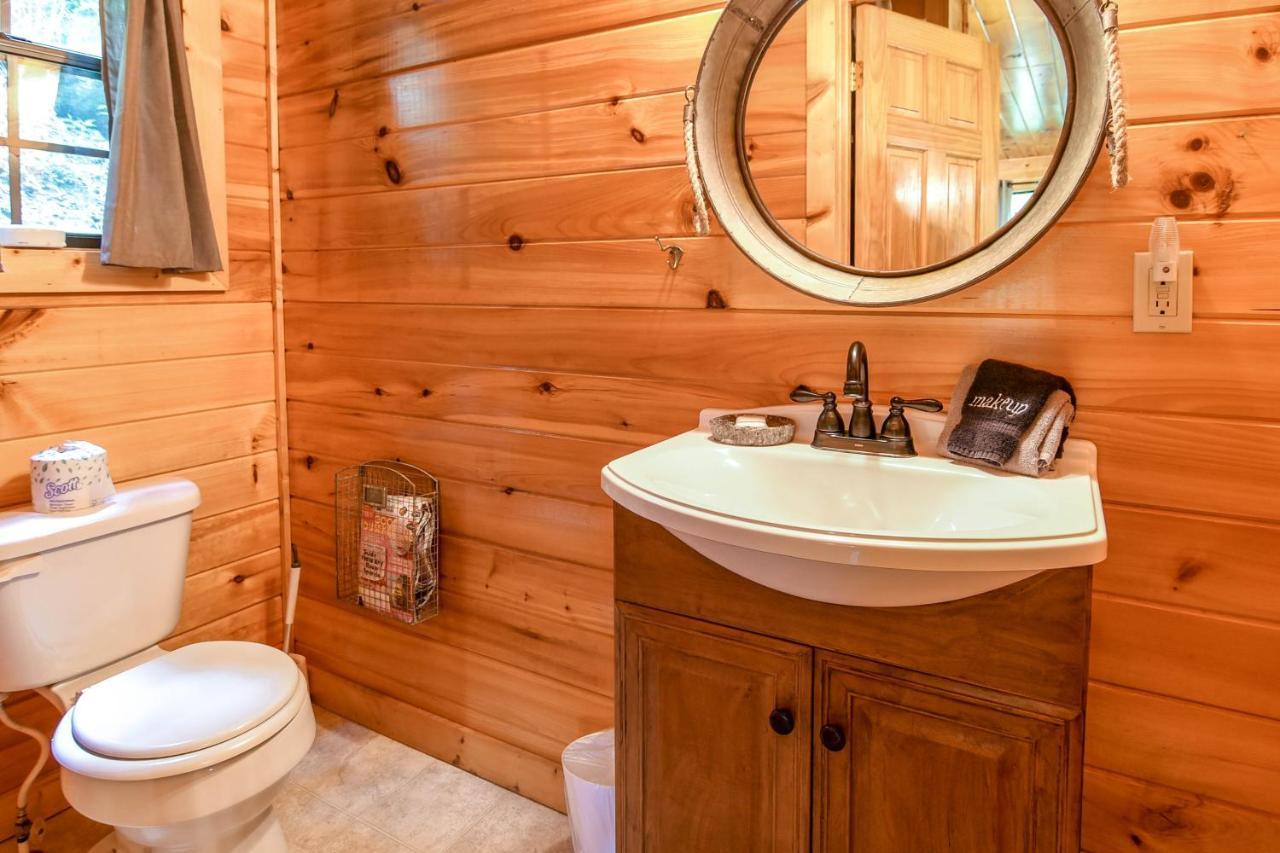Permanent Vacation-Private Honeymoon Cabin With Hot Tub Sevierville Eksteriør bilde