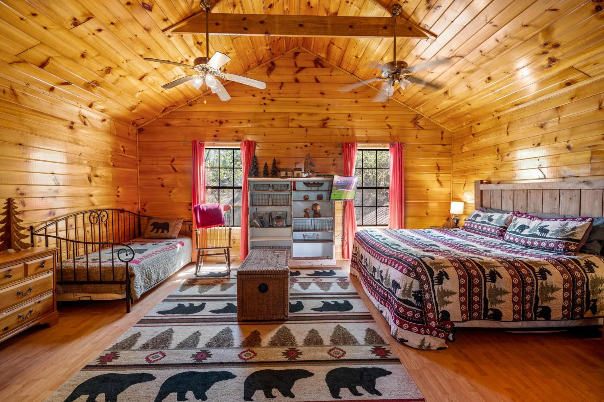 Permanent Vacation-Private Honeymoon Cabin With Hot Tub Sevierville Eksteriør bilde